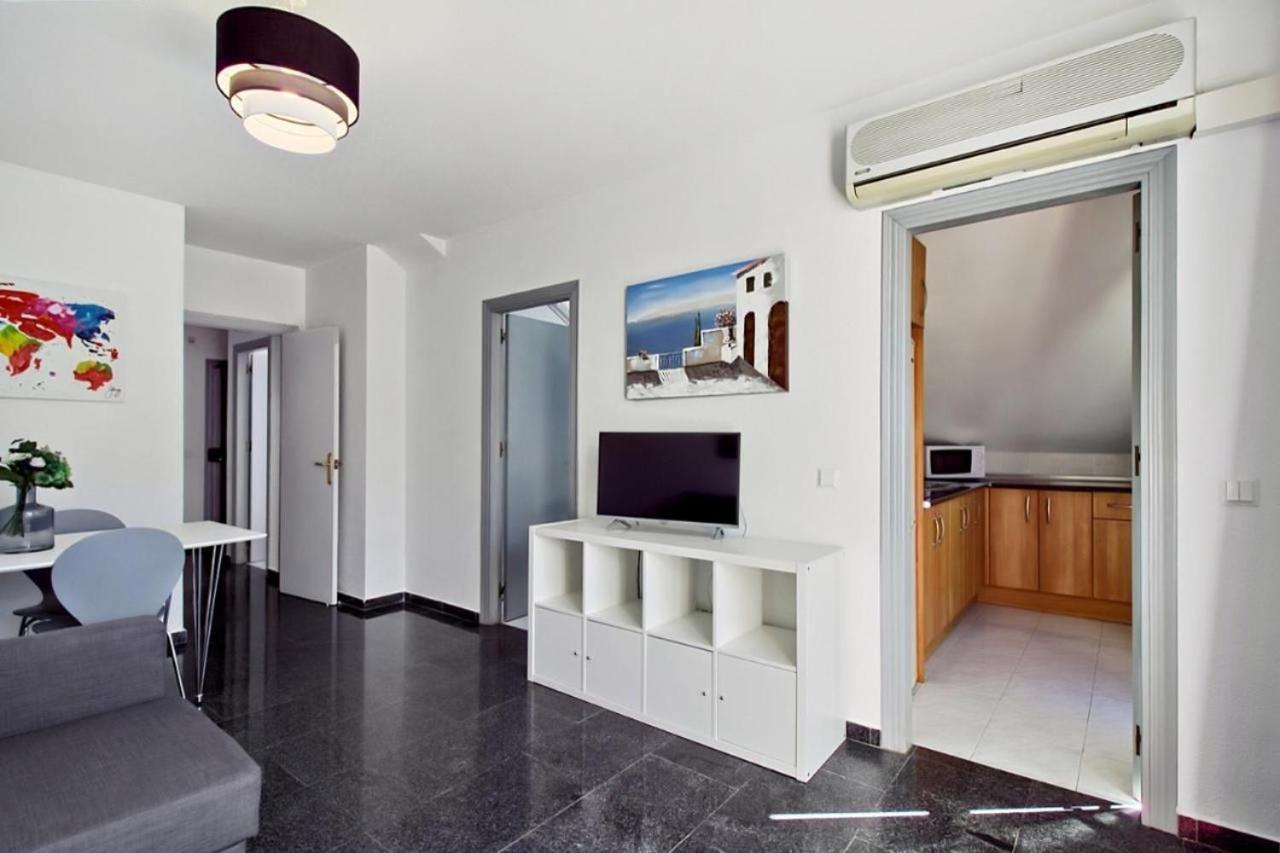Atico Con Terraza Privada En Malaga Centro Leilighet Eksteriør bilde