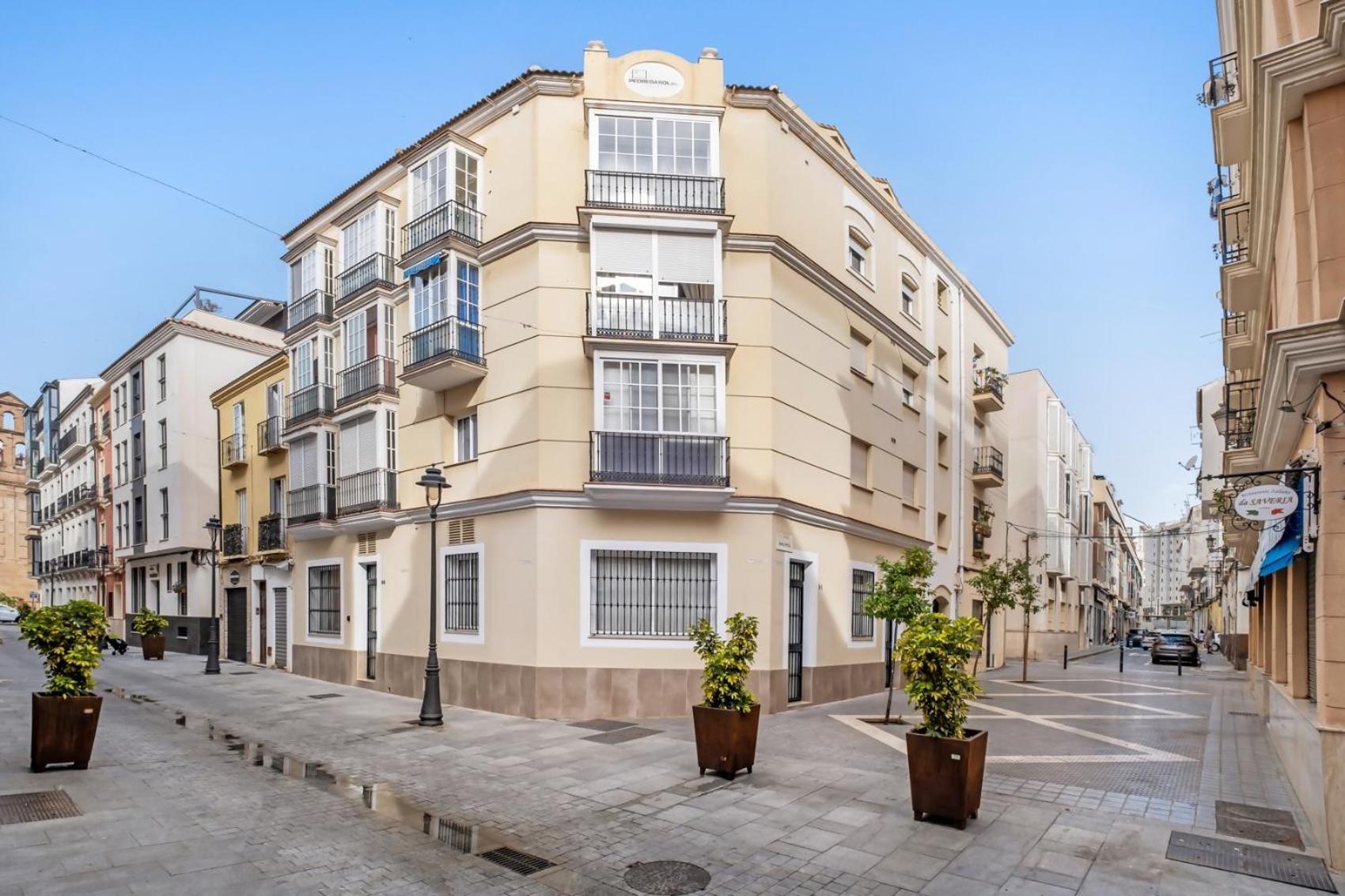 Atico Con Terraza Privada En Malaga Centro Leilighet Eksteriør bilde